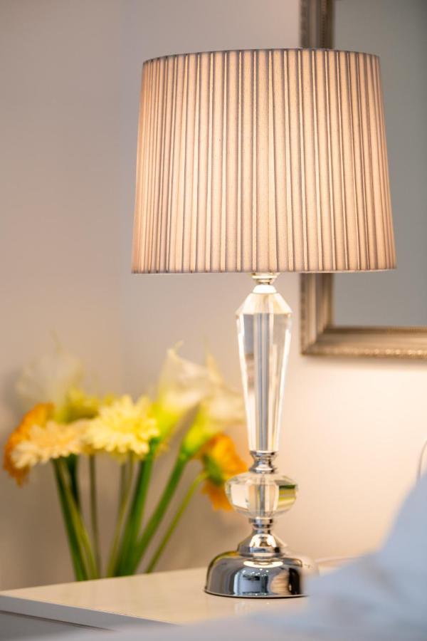 Luxury Apartment Set Split Buitenkant foto